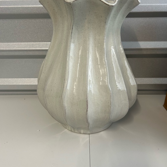 16” Pleated Ceramic Vase Sour Cream Scalloper Viral Hearth & Hand™ with Magnolia - Picture 7 of 9